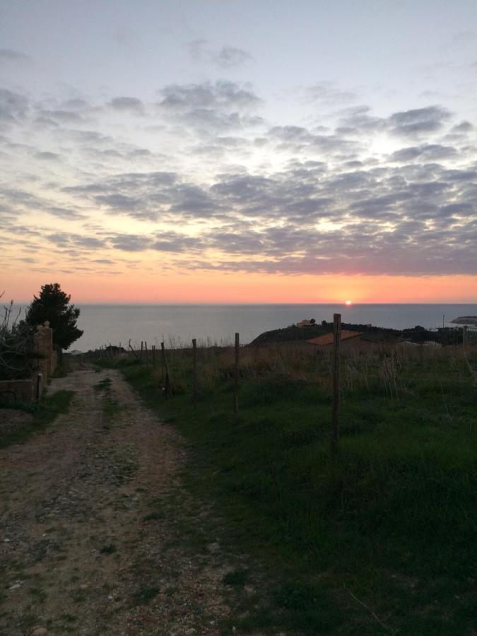 فيلا Sole Terra E Mare Casa Chiara مونتاليغرو المظهر الخارجي الصورة